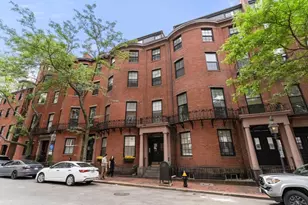 27 Bowdoin St, Boston, MA 02114 - Photo 13