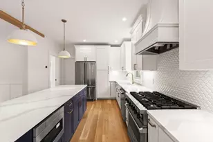 7 Hancock, Arlington, MA 02474 - Photo 3