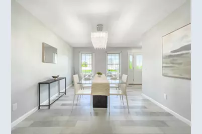 210 Naismith St, Springfield, MA 01104 - Photo 9