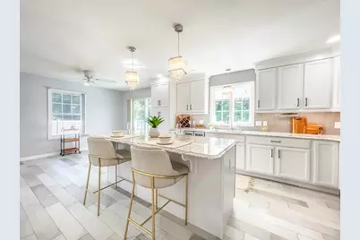 210 Naismith St, Springfield, MA 01104 - Photo 17