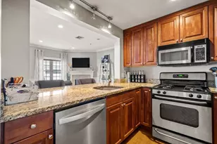 209 D St, Boston, MA 02127 - Photo 7