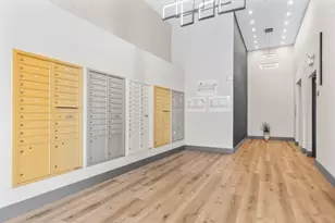 60 Cross St E, Somerville, MA 02145 - Photo 9