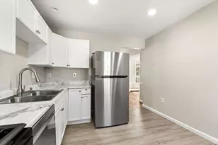 21 Carleton Ave, Haverhill, MA 01835 - Photo 3
