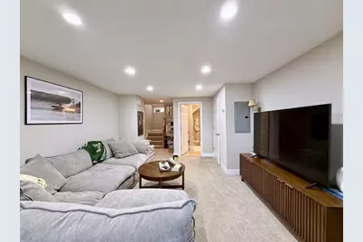 512 East 3rd Street, Boston, MA 02127 - Photo 7