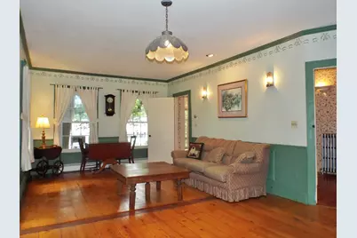 19 S Maple St, Shelburne, MA 01370 - Photo 15