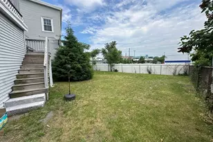 491 Lynn St, Malden, MA 02148 - Photo 17