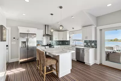 8 Bonneau Court, Dartmouth, MA 02748 - Photo 7