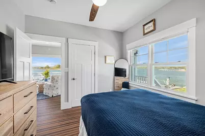 8 Bonneau Court, Dartmouth, MA 02748 - Photo 17