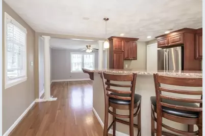 32 Hamilton Rd #32, Wakefield, MA 01880 - Photo 13