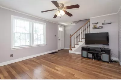 32 Hamilton Rd #32, Wakefield, MA 01880 - Photo 5