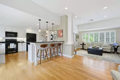 16 Mansion Rd, Wakefield, MA 01880 - Photo 19