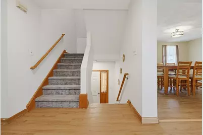 320 North St, Tewksbury, MA 01876 - Photo 5