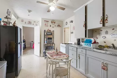 584 N Main St, Woonsocket, RI 02895 - Photo 15