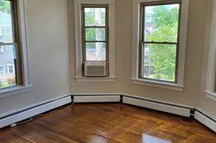 74 Pecker St, Haverhill, MA 01830 - Photo 1