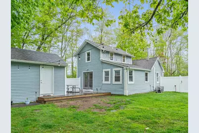 36 Brackett Rd, Ashland, MA 01721 - Photo 1