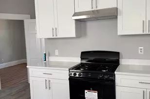 7 Woodward Park St, Boston, MA 02125 - Photo 15