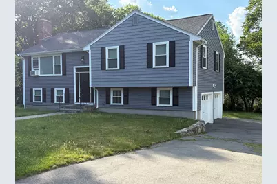 27 Richardson Circle, Saugus, MA 01906 - Photo 3