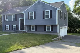 27 Richardson Cir, Saugus, MA 01906 - Photo 3