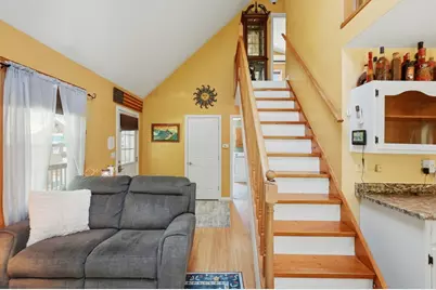16 Kosta Avenue, Rutland, MA 01543 - Photo 3