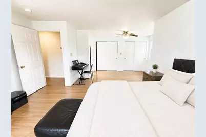 22 Abbott Rd, Waltham, MA 02452 - Photo 9