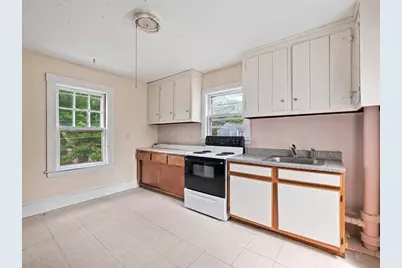 104 Great Rd, Maynard, MA 01754 - Photo 21