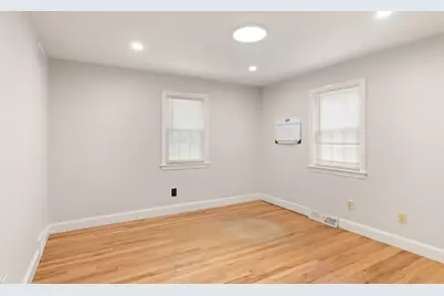 32 Prince St, Danvers, MA 01923 - Photo 19