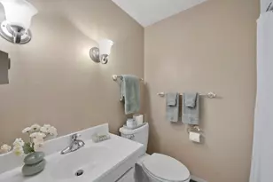 124 Westmoreland Ave, Longmeadow, MA 01106 - Photo 23