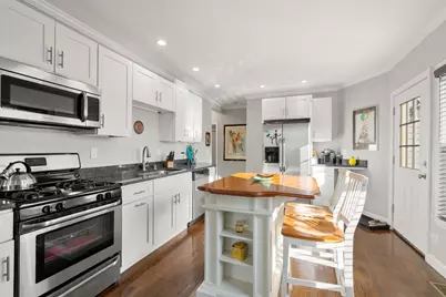 32 East Chestnut Street #32, Sharon, MA 02067 - Photo 3