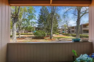 48 Shrewsbury Green Dr, Shrewsbury, MA 01545 - Photo 17