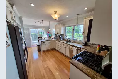 46 Linden Ave, Somerville, MA 02143 - Photo 5