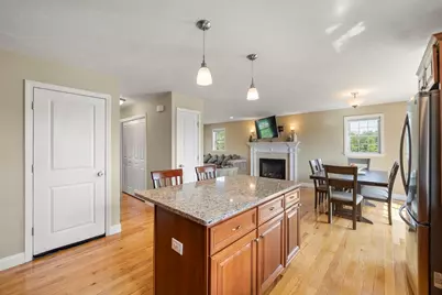 73 Franklin St, Halifax, MA 02338 - Photo 21