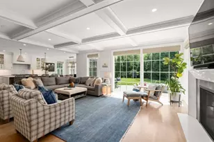 45 Longmeadow Rd, Wellesley, MA 02482 - Photo 9