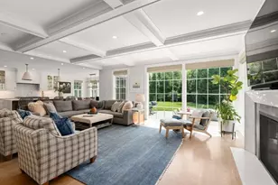 45 Longmeadow Rd, Wellesley, MA 02482 - Photo 9
