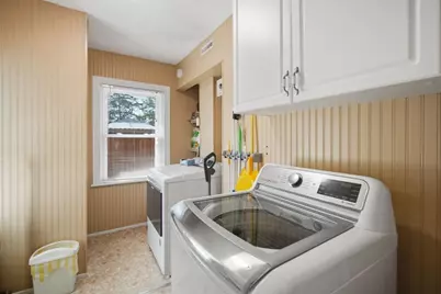 958 Parker St, Springfield, MA 01129 - Photo 21