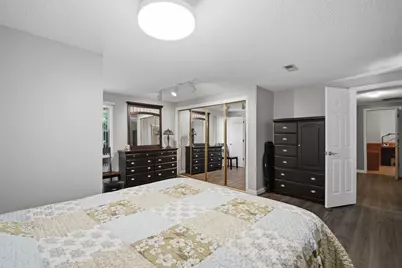 958 Parker St, Springfield, MA 01129 - Photo 11