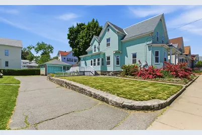 79 Warwick St, Lowell, MA 01851 - Photo 3