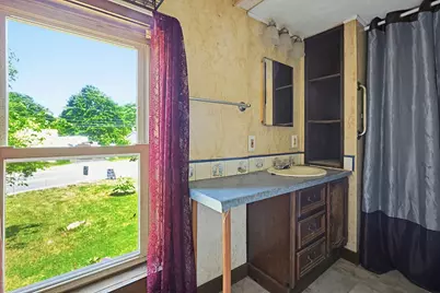 5 Packard Street, Palmer, MA 01069 - Photo 17