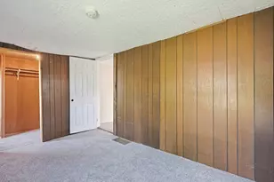 5 Packard St, Palmer, MA 01069 - Photo 41
