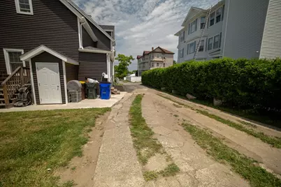45 Lafayette St, Fall River, MA 02723 - Photo 3