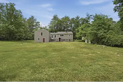 61 Flagg Swamp Rd, Freetown, MA 02717 - Photo 9