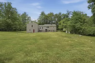 61 Flagg Swamp Rd, Freetown, MA 02717 - Photo 9