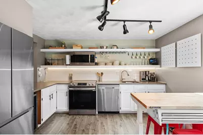 16 W Hill Dr #B, Westminster, MA 01473 - Photo 5