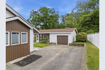 40 Pine St, Hudson, MA 01749 - Photo 27