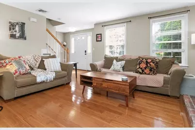 45 Metacomet Avenue, Taunton, MA 02718 - Photo 3