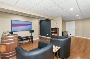 45 Metacomet Ave, Taunton, MA 02718 - Photo 25