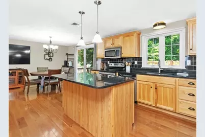 45 Metacomet Avenue, Taunton, MA 02718 - Photo 7