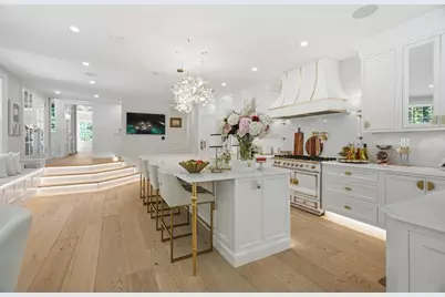 31 Boyles Street, Beverly, MA 01915 - Photo 3