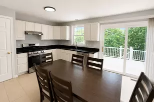 16 Parker St, Quincy, MA 02169 - Photo 9