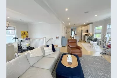 22 Roseclair St #3, Boston, MA 02125 - Photo 5