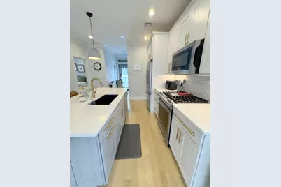 22 Roseclair St #3, Boston, MA 02125 - Photo 9